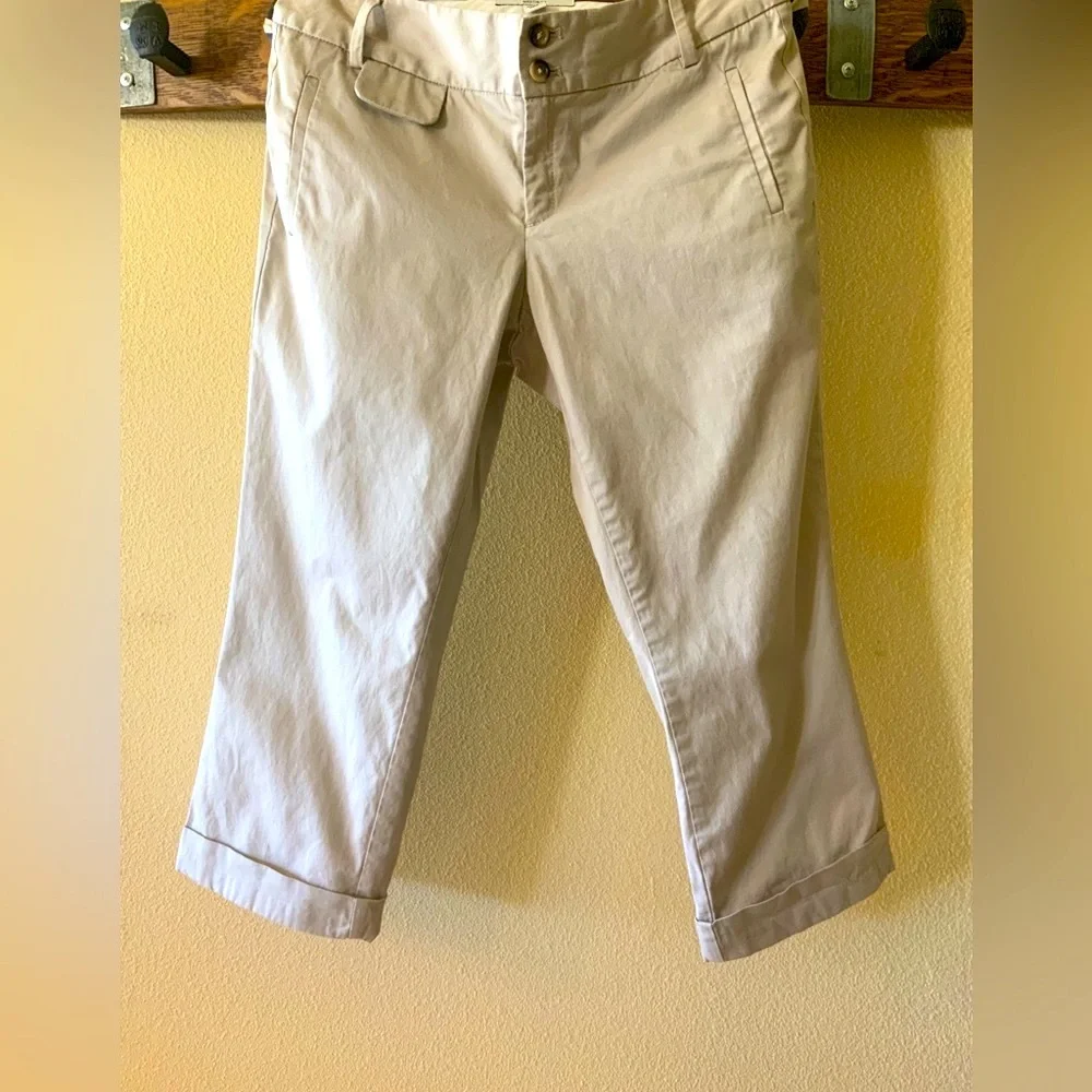 Banana Republic khaki crop pants | Size 2